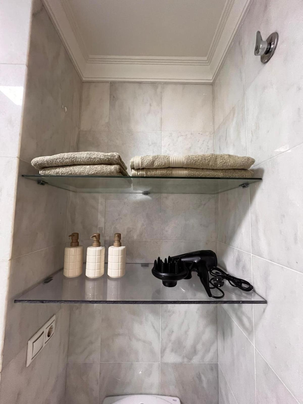 Central Suites Isabel II Vigo Eksteriør billede