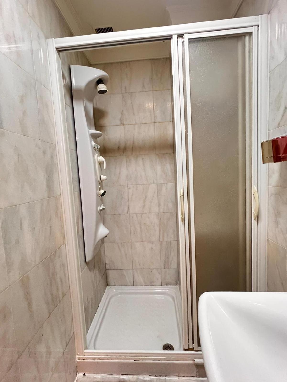 Central Suites Isabel II Vigo Eksteriør billede