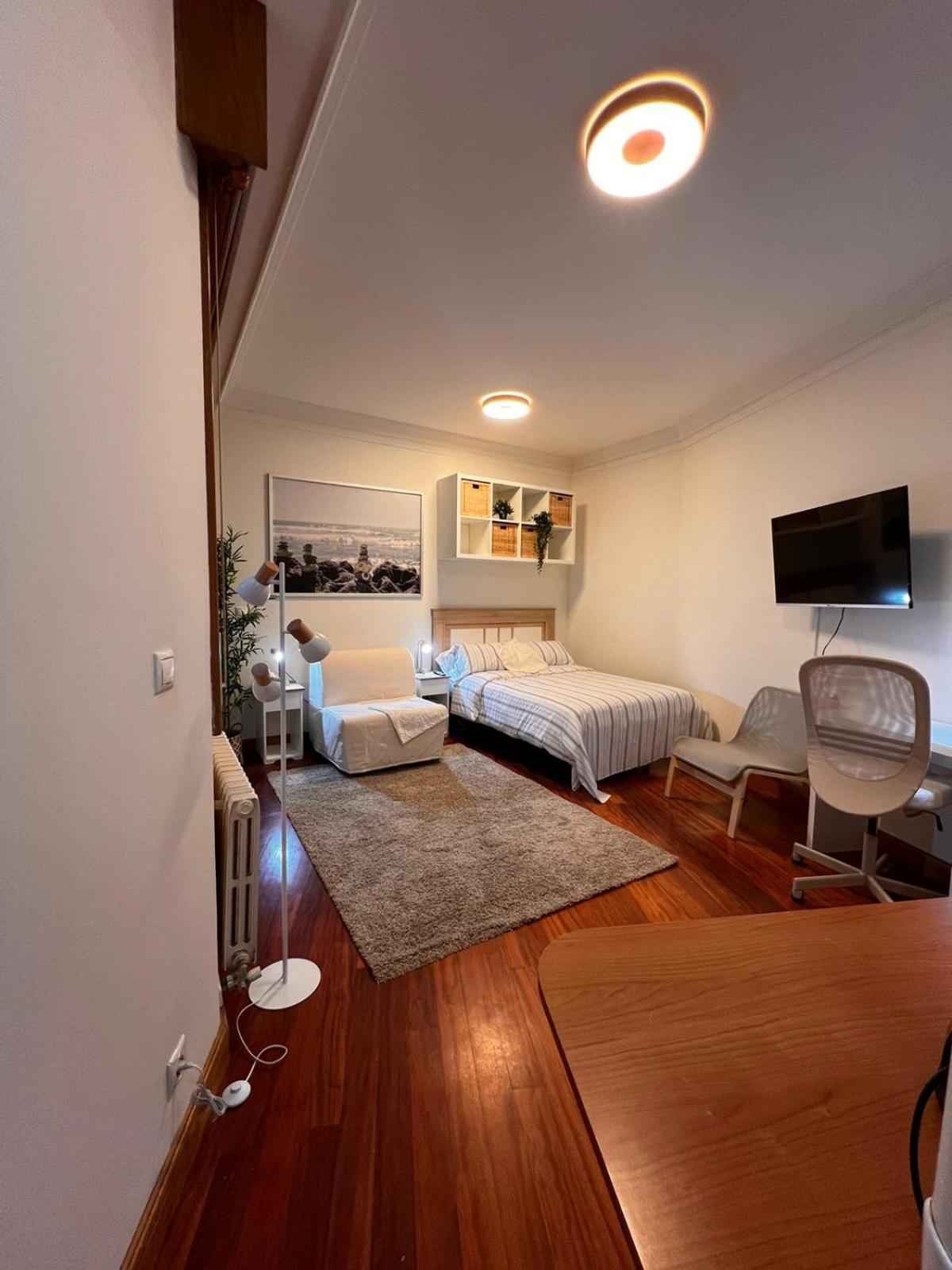 Central Suites Isabel II Vigo Eksteriør billede
